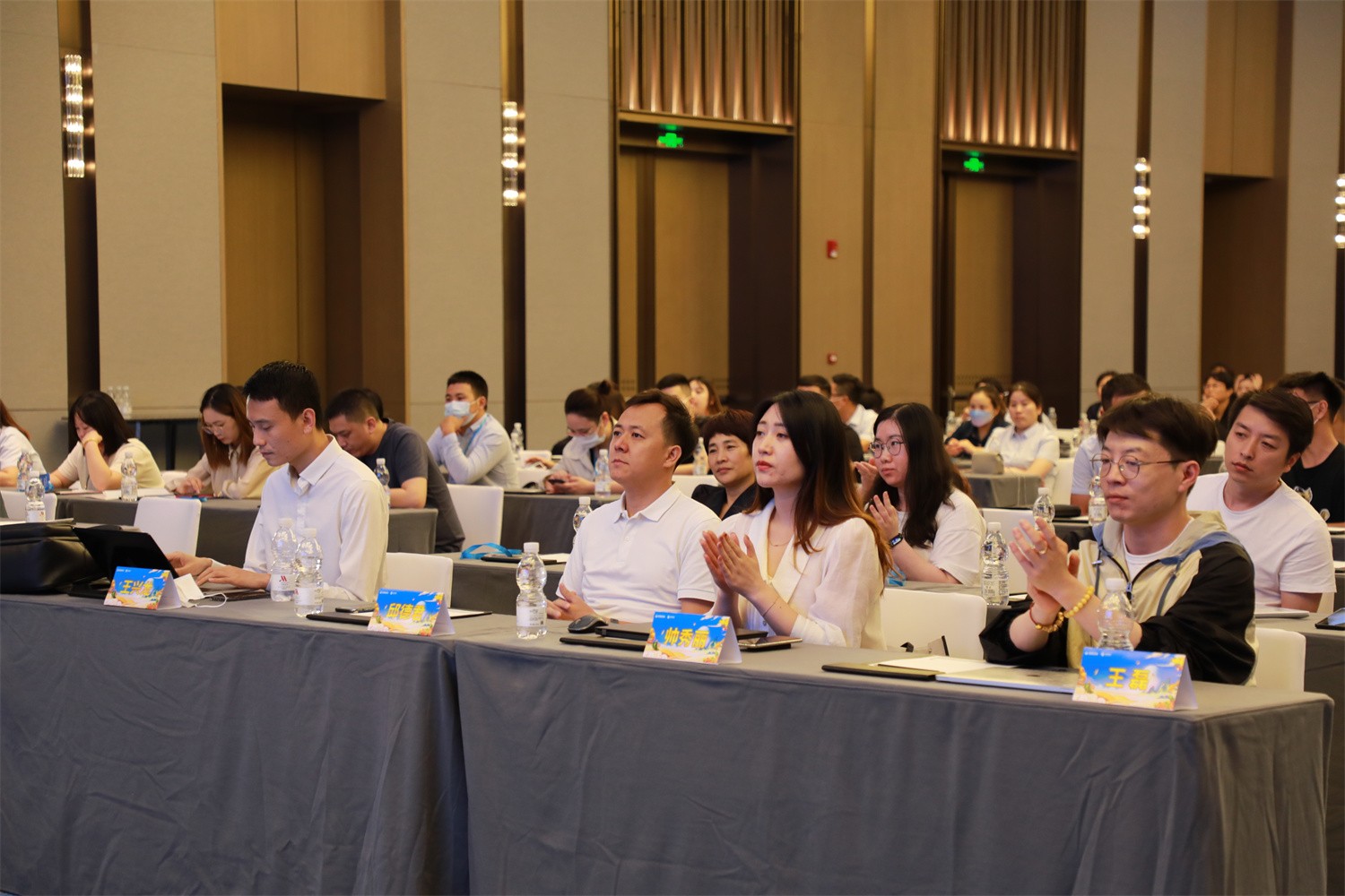 1690877873542919.jpg 3.jpg