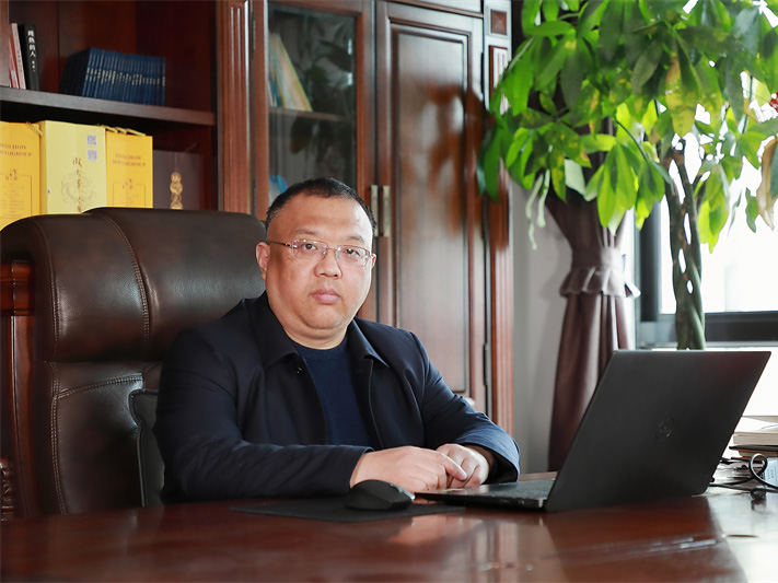 鹽商人物第25期丨專訪鹽城易通總經(jīng)理陳勇軍：專業(yè)服務，助力成功